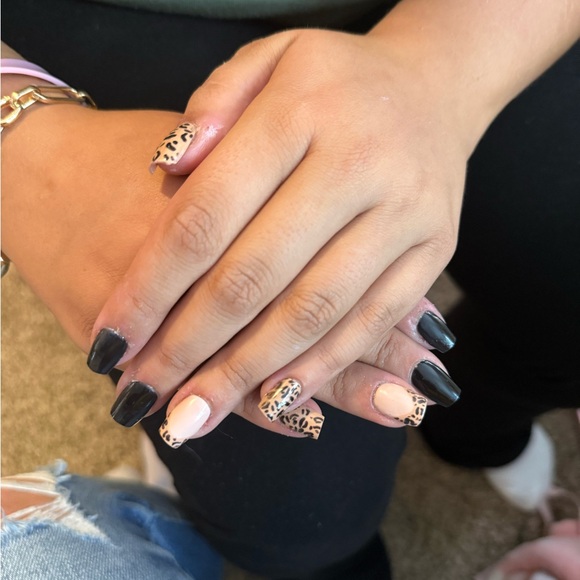 Custom nail sets!!! - Picture 2 of 2